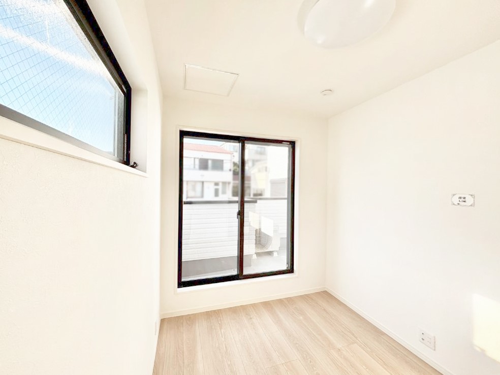 �Q�� ���邢�o���R�j�[�T�C�h�ɗm����ݒu�B�ڊo�߂̗ǂ��Q����