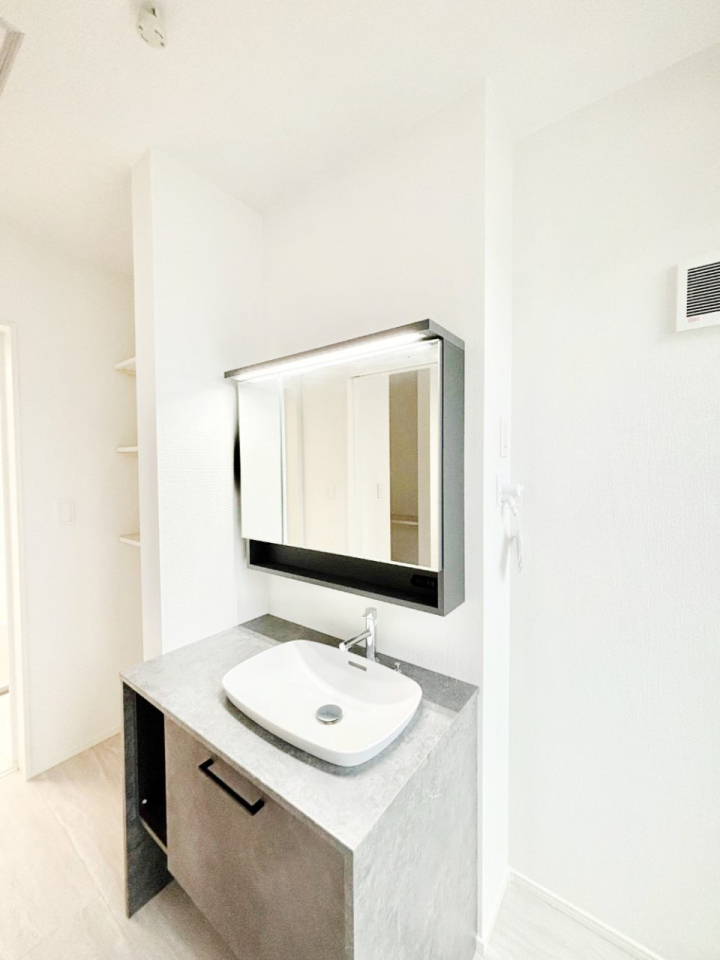 ���̑� ���l���X�ɕt���B�^�I���ނ��܂ȂǃX�g�b�N�����[����̂ɕ֗��ł��B