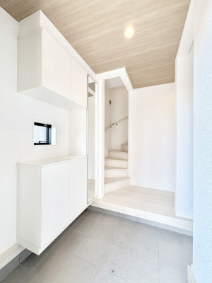 ���� ����I�𗘗p���āA���z�������������q�l�������ĂȂ��ł��܂��B