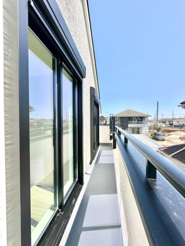 �o���R�j�[ ������̃o���R�j�[�I���Ƒ��̐��󕨂͂������A���z�c�������Ղ花���܂��I