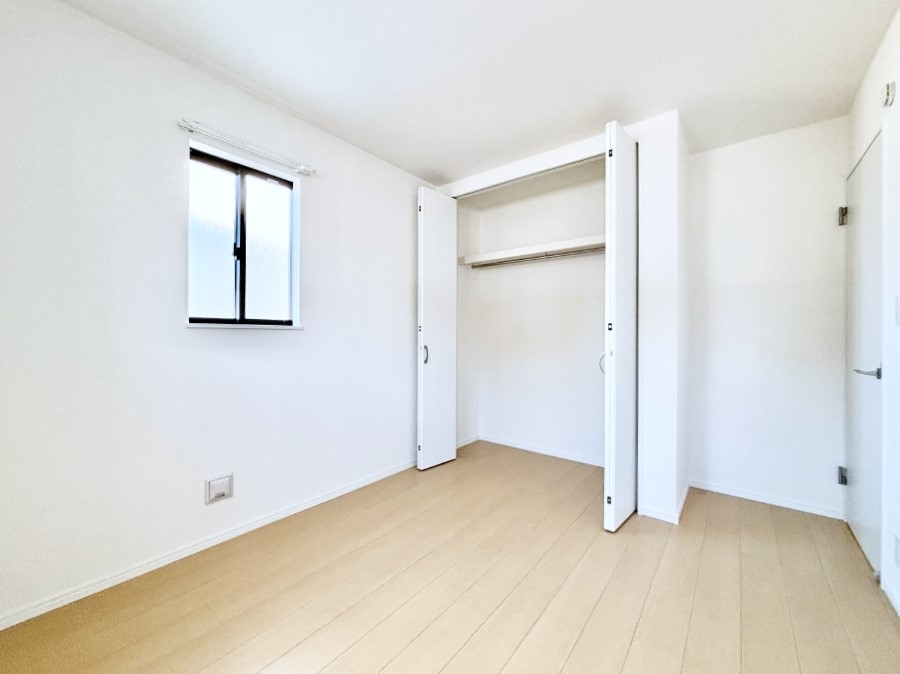 �q������ �q�������ɂ��������߂Ȏ��[�X�y�[�X�����Ղ�̋���