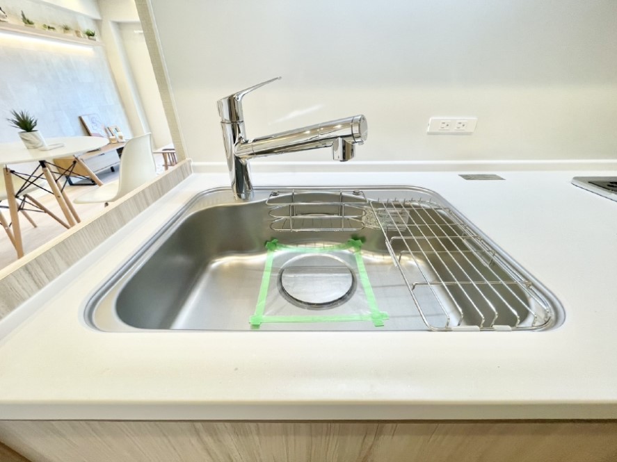 ̑ łȂB̐ŐƏ򐅂gB