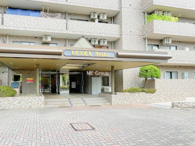 �G���g�����X -