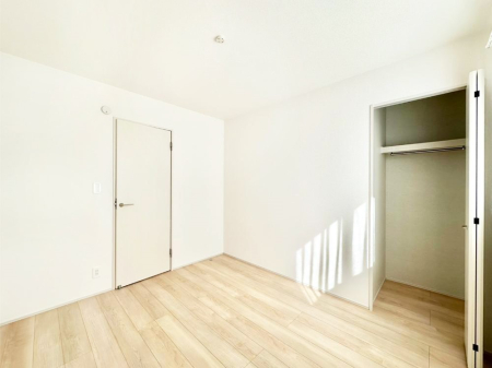 ���̑����� ���[���[�����Ă���̂ŁA���Z�X�y�[�X���L���g���܂��B 