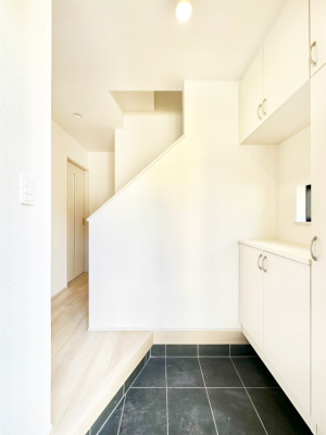 ���� �Ƒ��̋A��₨�q�l�������������}���錺��  