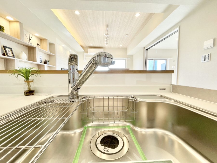 ̑ łȂB̐ŐƏ򐅂gB