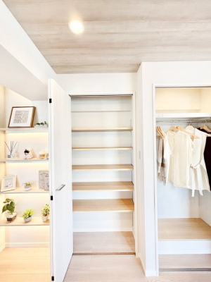 ���[ ������ꂪ���ȉƑ����L�̏�������p�i�Ȃǂ������Ղ���[�ł��郊�r���O���[�I