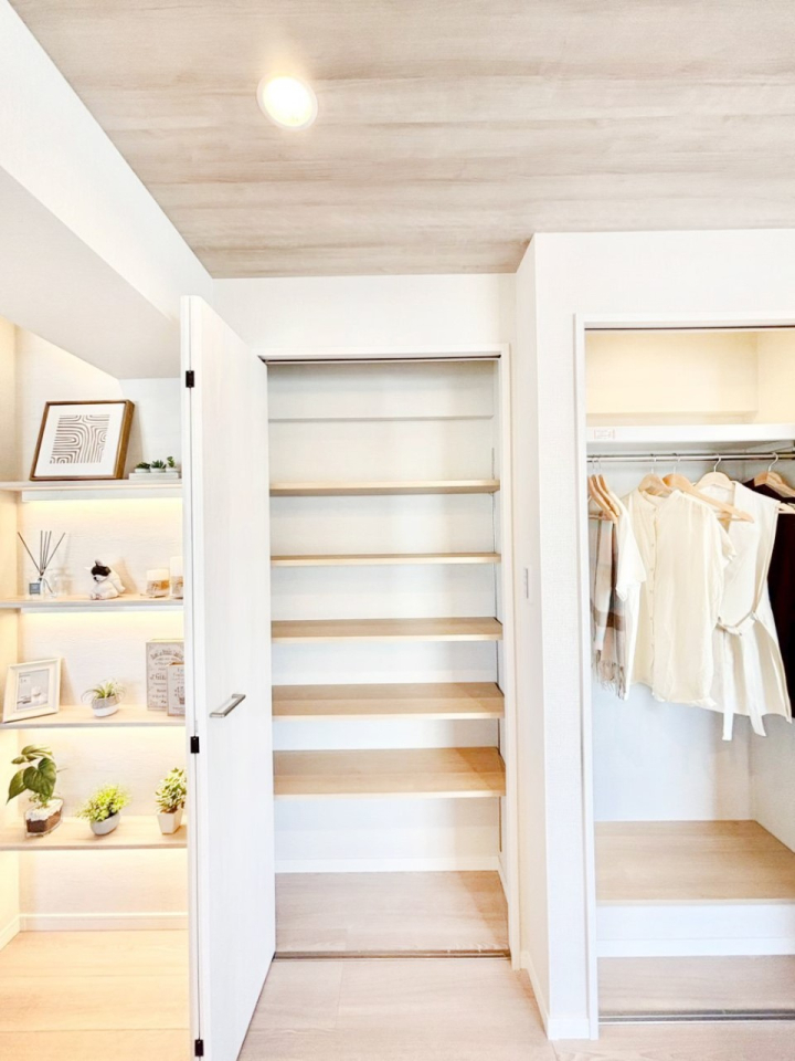 ���[ ������ꂪ���ȉƑ����L�̏�������p�i�Ȃǂ������Ղ���[�ł��郊�r���O���[�I