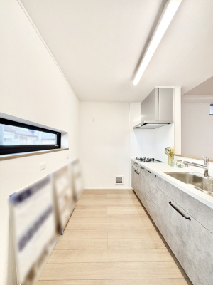 Lb` Ƃ肠Lb`ł͂ƑƊył܂B