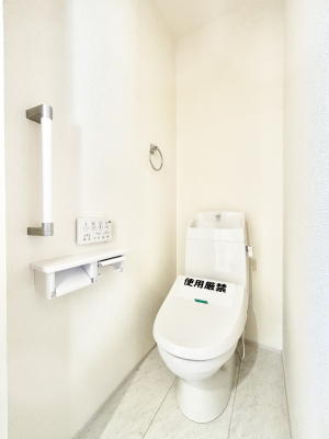 �g�C�� �g�C����1�K��2�K���ꂼ��ɔz�u����Ă��ĂƂĂ��֗��ł��B 