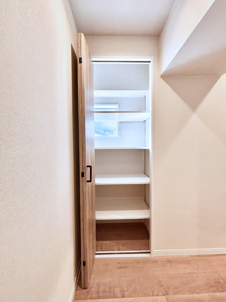 ���[ �L�����[�B�|���p�����p�i�̃X�g�b�N�Ȃǂ�����������[�B