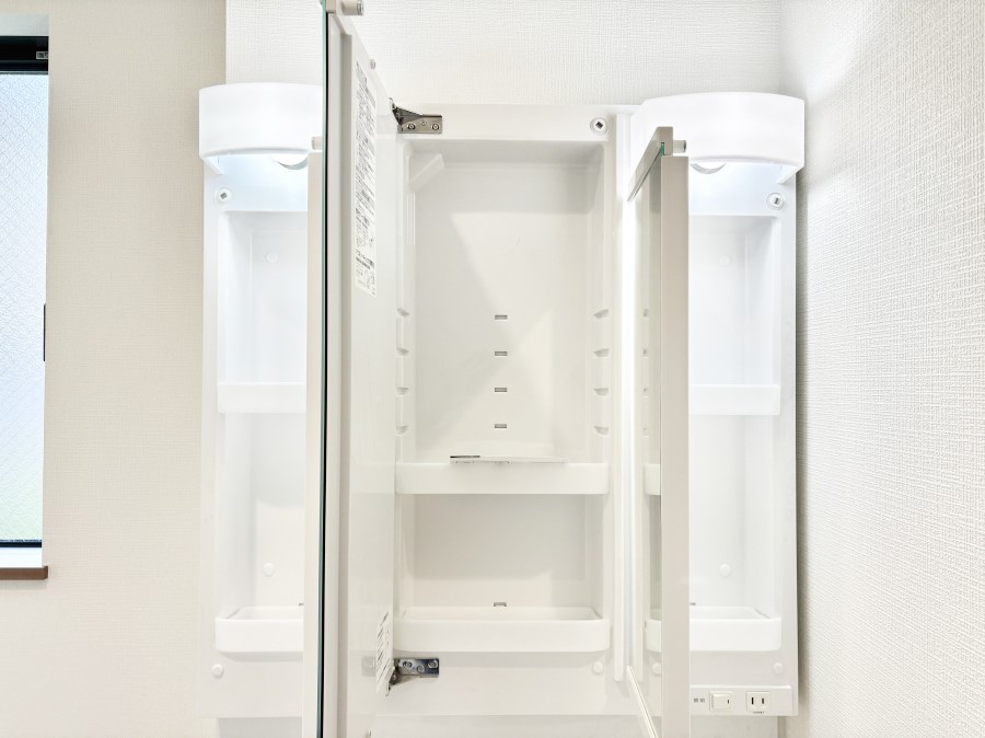 ̑ Oʋ̗ɁAϕiqpiȂǂ[\Bʑƕۂ܂I