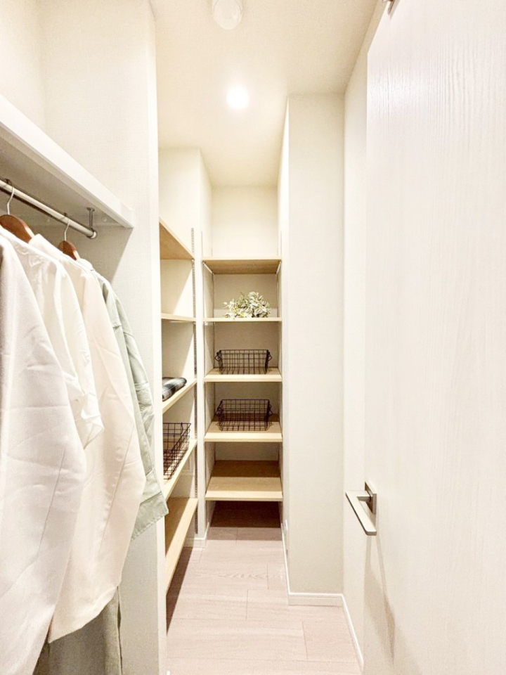 ̑ EH[NCN[[bg̊pŐԃXbL