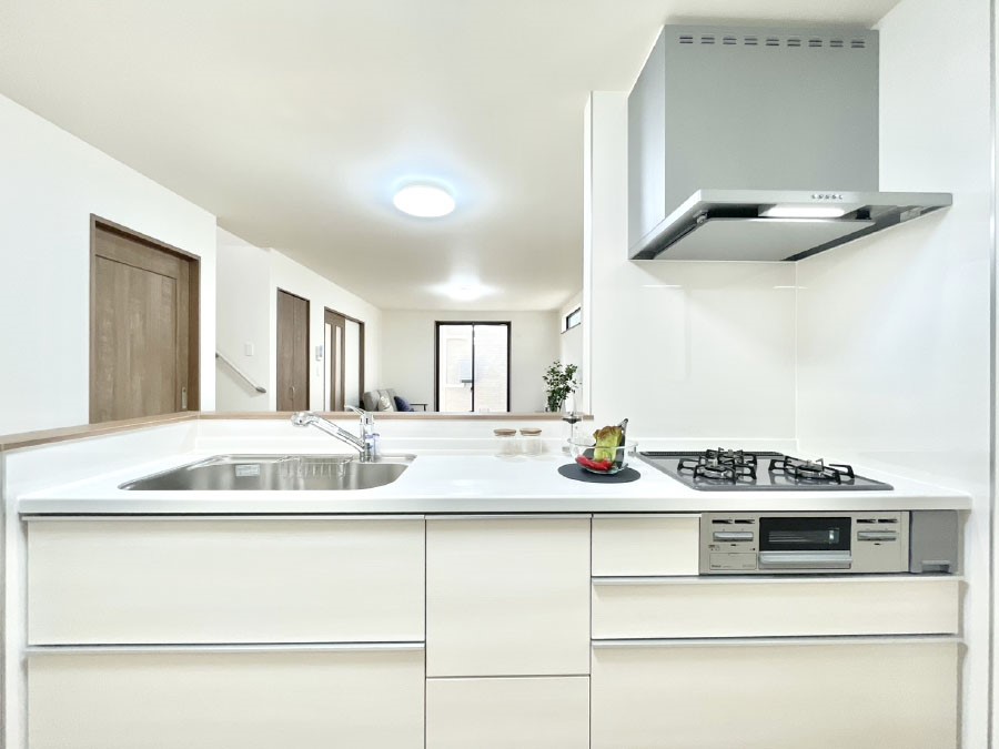 �L�b�`�� �������������I�ɁA�y�����I�V�X�e���L�b�`��  