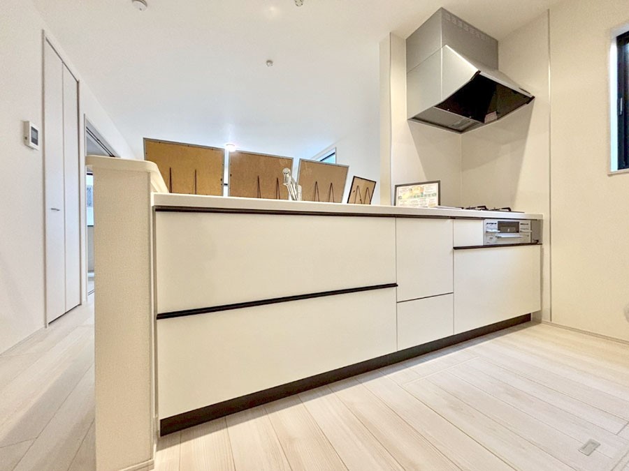 �L�b�`�� �������������I�ɁA�y�����I�V�X�e���L�b�`��  