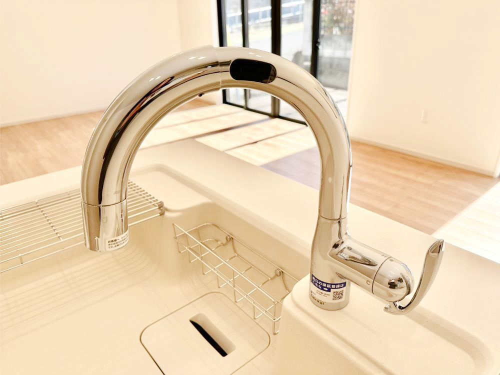 ���̑����� �Z���T�[�Ɏ�������������œf���^�~�����ł���^�b�`���X�����@