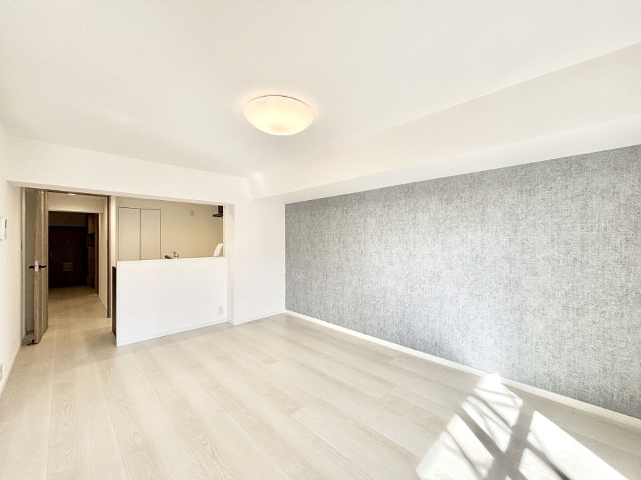 ���r���O ���Ƒ��̓��₩�Șb�����ŕ�܂�閾�邢���r���O  