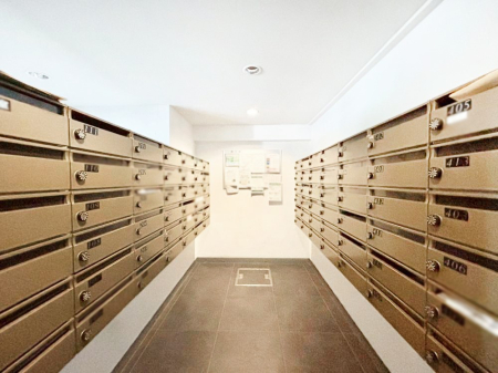 ���̑� �J�ɔG�ꂸ�ɗX�֕����󂯎��܂��B