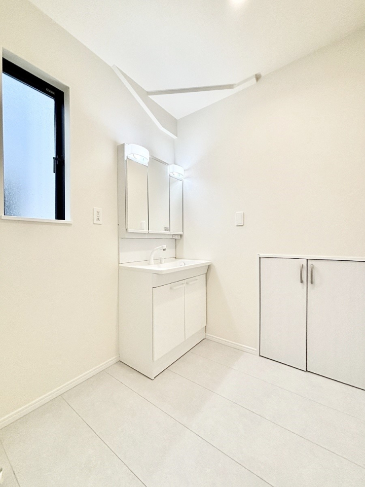 ���ʑ�E���ʏ� ���q���񂪂������A��􂢂����ł��Ă��ꂻ���Ȑ��ʏ��I