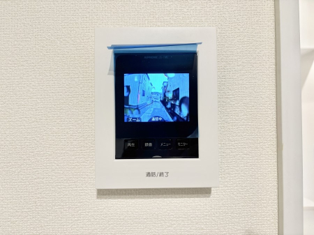 ���̑����� TV���j�^�[�t�C���^�[�t�H�����t���Ă��ăZ�L�����e�B�[��