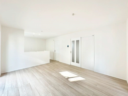 ���r���O �Z�ޕ��̌��������o�����A�C���e���A���l����̂��y���݂ȃ��r���O�ł��I