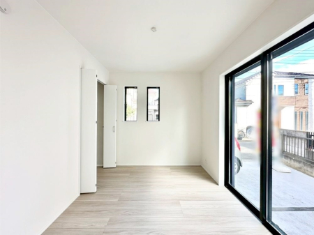 ���̑����� ���r���O�אڂ̗m���͌��Ƃ��Ă����p�ł��܂�