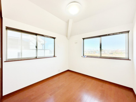 �q������ 2�ʍ̌��̗m���B��������荞�ޗz�����������S�̂�D������ݍ��݂܂��I