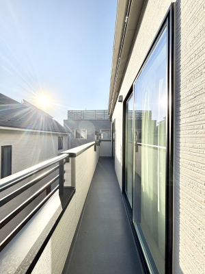 �o���R�j�[ ������̃o���R�j�[�I���Ƒ��̐��󕨂͂������A���z�c�������Ղ花���܂��I