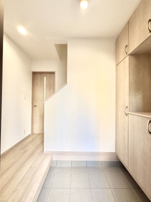 ���� �Ƒ��̋A��₨�q�l�������������}���錺��  