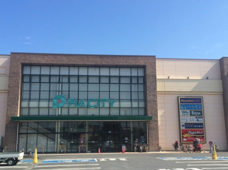 ���ӊ� �V���b�s���O�Z���^�[ 3300m �s�A�V�e�B��z�J 