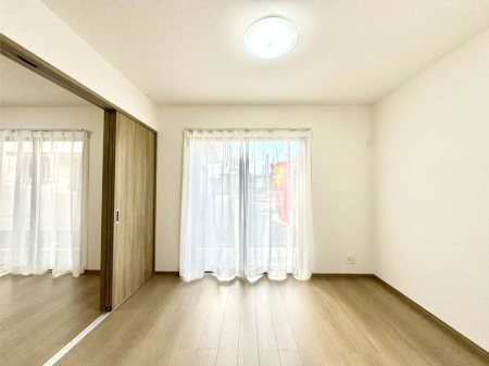 �q������ ���r���O���̗m���͈����˂��J����΃��r���O�ƈ�̂ɁB����ΓƗ������m���ɁB