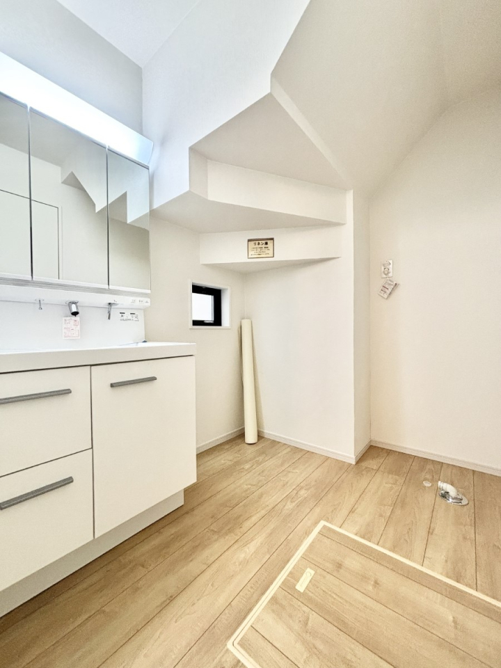 ���̑� �������̂��郉���h���[�X�y�[�X