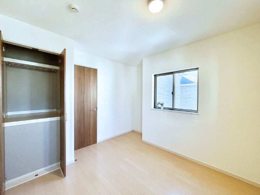 ���̑����� ���[���[�����Ă���̂ŁA���Z�X�y�[�X���L���g���܂��B 