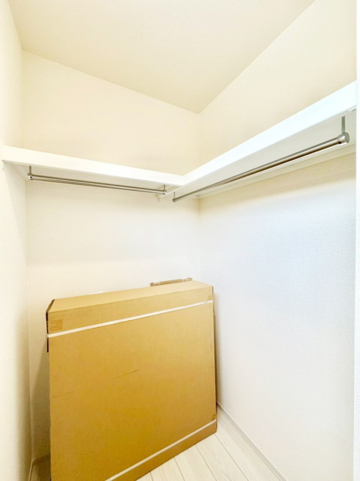 ���̑����� ���փz�[���̃t�@�~���[�N���[�N