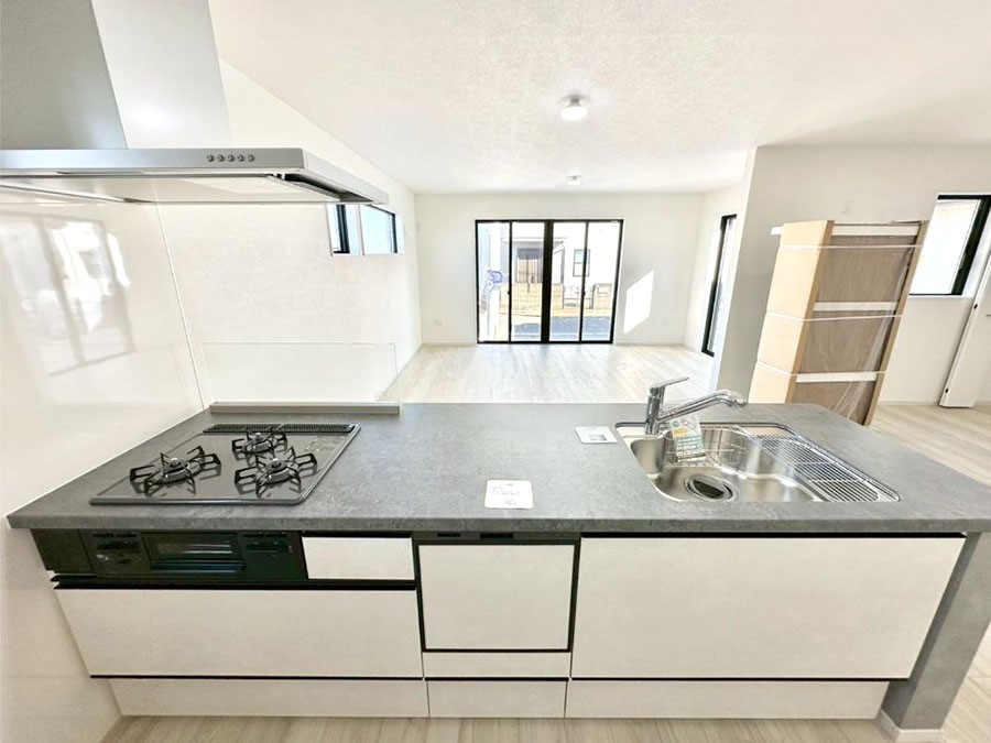 �L�b�`�� �������������I�ɁA�y�����I�V�X�e���L�b�`��  