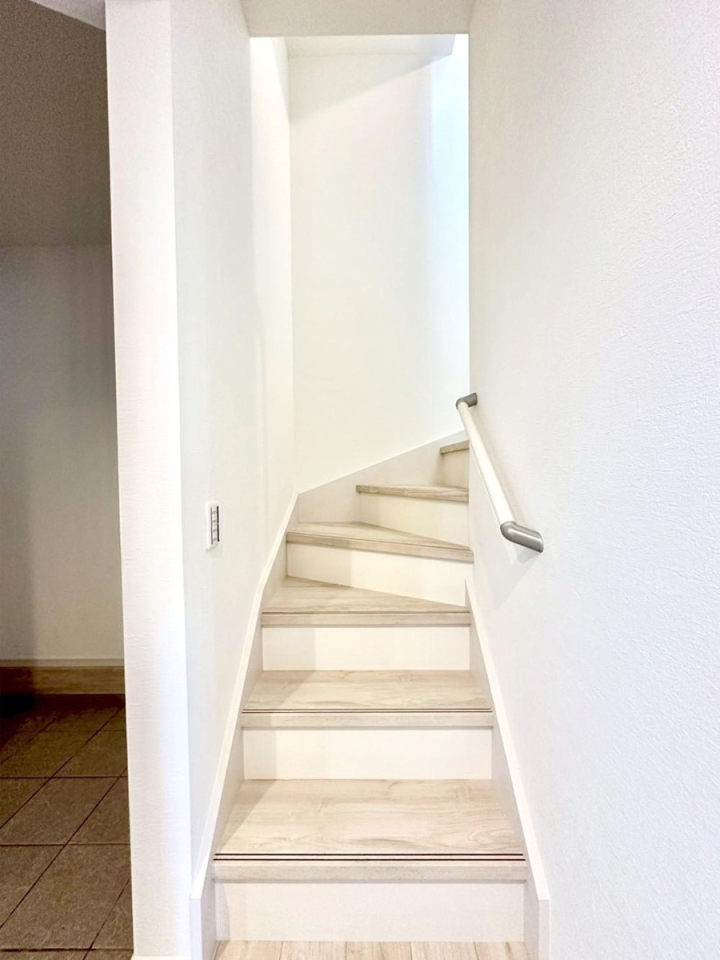 ���̑� �K�i�͎肷��t���Ȃ̂ŏ����Ȃ��q���܂₲����̕������S�ł�