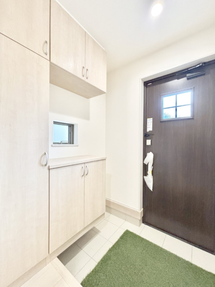 ���� ����I�𗘗p���āA���z�������������q�l�������ĂȂ��ł��܂��B