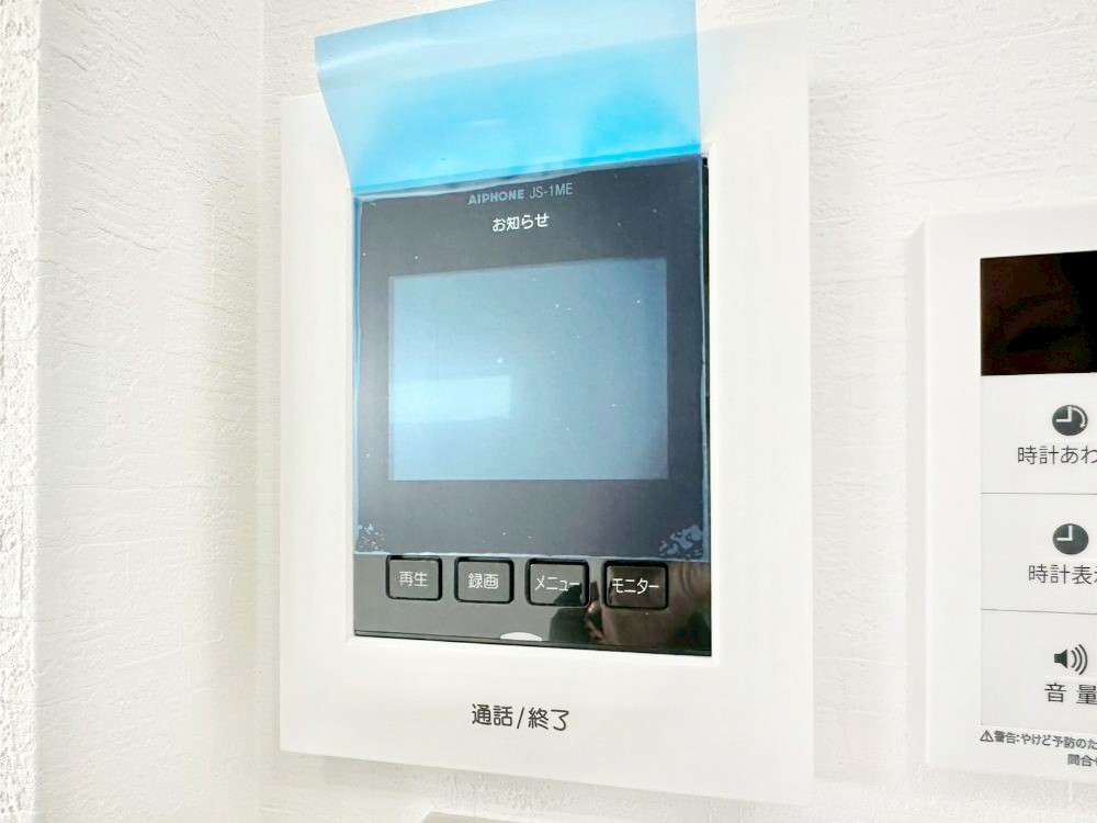 ���̑����� TV���j�^�[�t�C���^�[�t�H�����t���Ă��ăZ�L�����e�B�[��