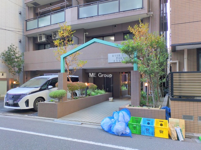 �G���g�����X -