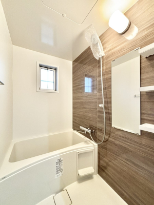 ���� ����̔�������Ă���閾�邢�������̂���o�X���[��  