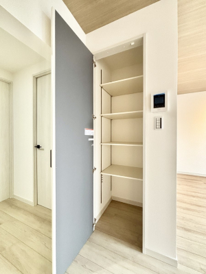 ���[ ���r���O���[�B�����W�܂肪����LDK���X�b�L���Еt�������ł��ˁB      