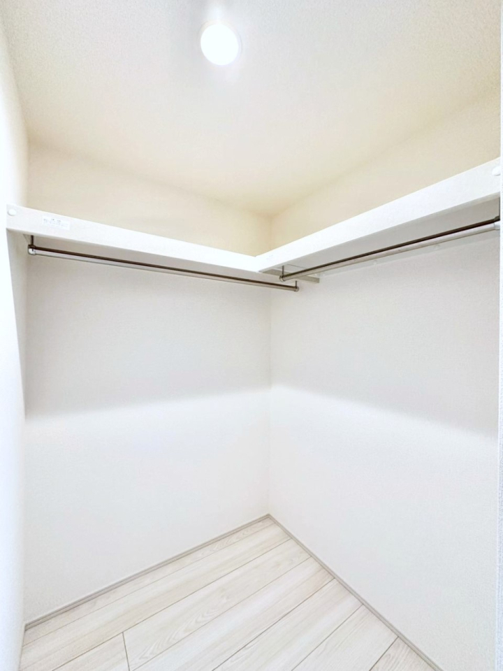 ���̑� �E�H�[�N�C���N���[�[�b�g�t���Ő�����Ԃ��L�����p�ł��܂��B