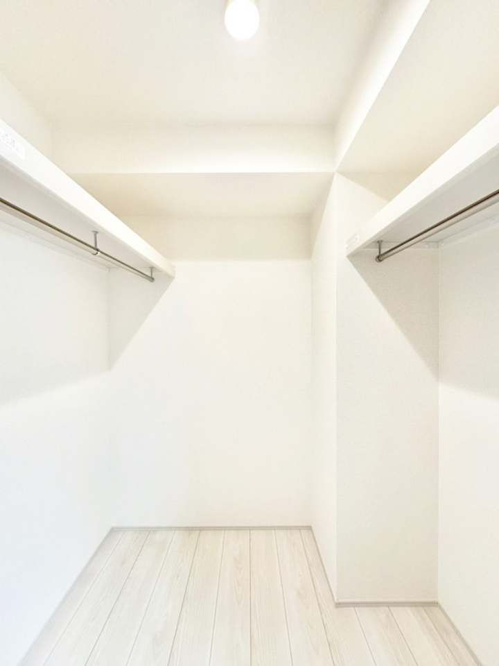 ���̑� �E�H�[�N�C���N���[�[�b�g�t���Ő�����Ԃ��L�����p�ł��܂��B