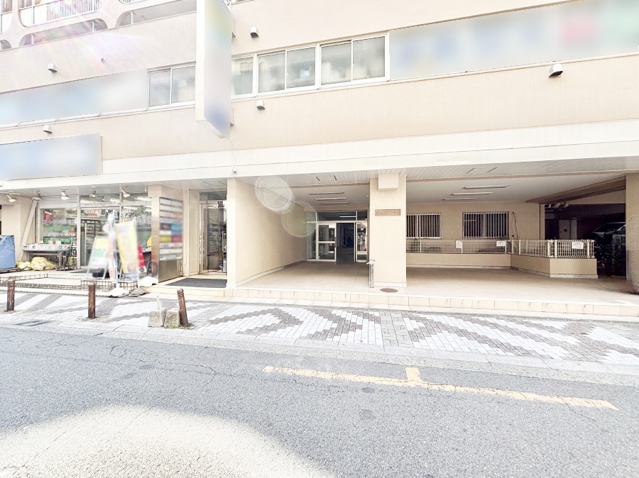 �G���g�����X �������������͋C�̃G���g�����X