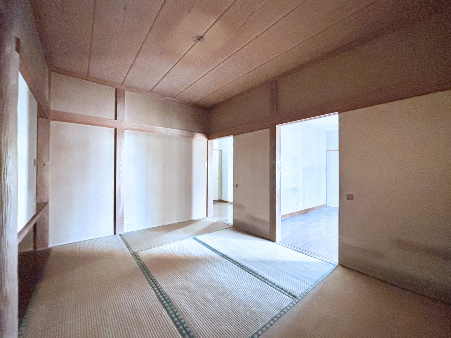 ���̑����� ���r���O�אڂ̘a���͖����̕�炵�ɖ����ƈ��炬�������炵�Ă���܂�