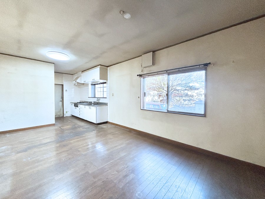 ���r���O �Z�ޕ��̌��������o�����A�C���e���A���l����̂��y���݂ȃ��r���O�ł��I 