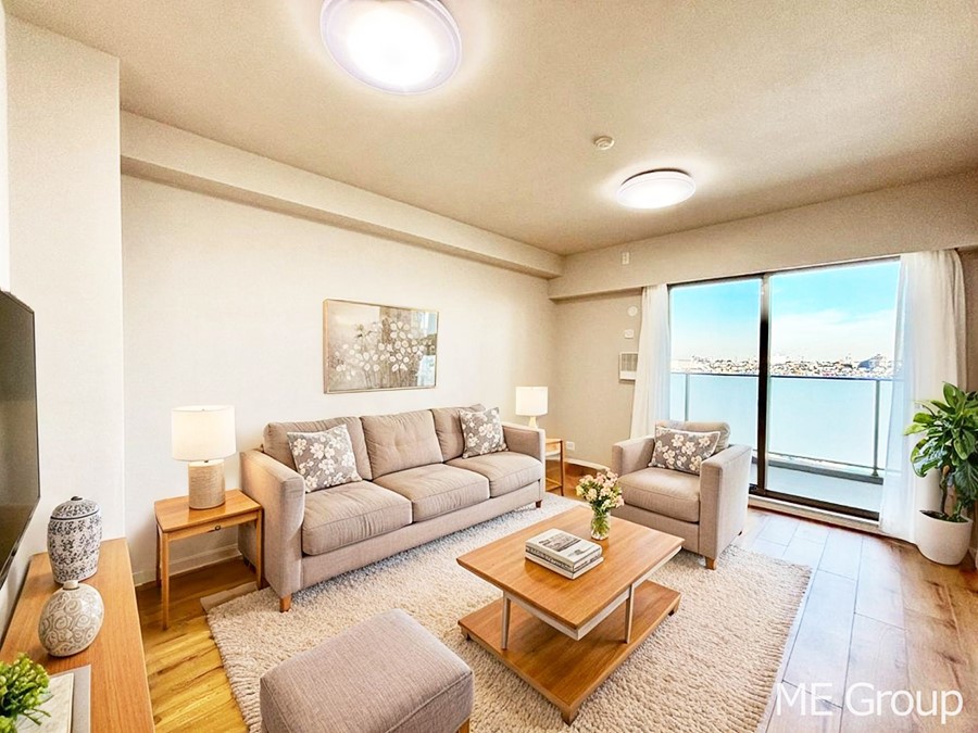 rO ͋Ĉkcj͉Ƒ݂Ȃ̉KԁƋCGł