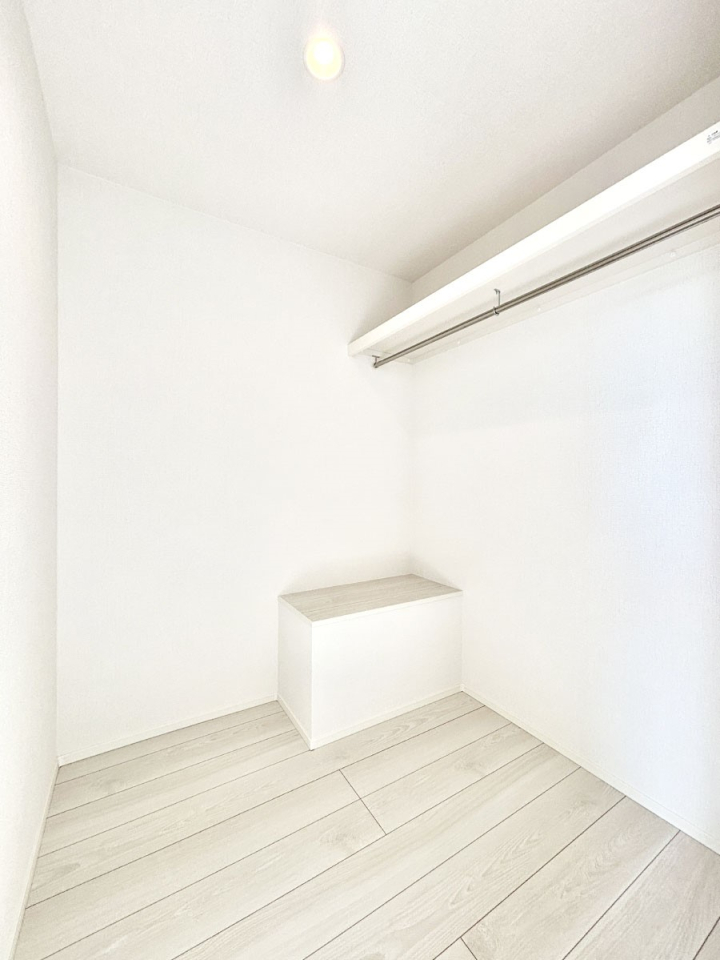 ���̑� �E�H�[�N�C���N���[�[�b�g�t���Ő�����Ԃ��L�����p�ł��܂��B