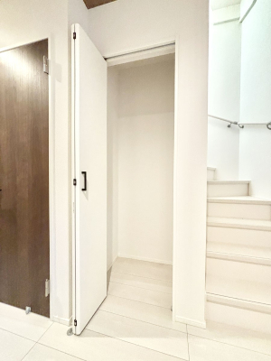 ���̑����� ���փz�[�����[�ł��B�|������₨�o�����p�O�b�Y�̎��[�ɕ֗��ł��B