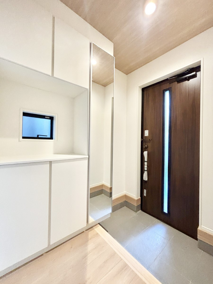 ���� ����I�𗘗p���āA���z�������������q�l�������ĂȂ��ł��܂��B�@